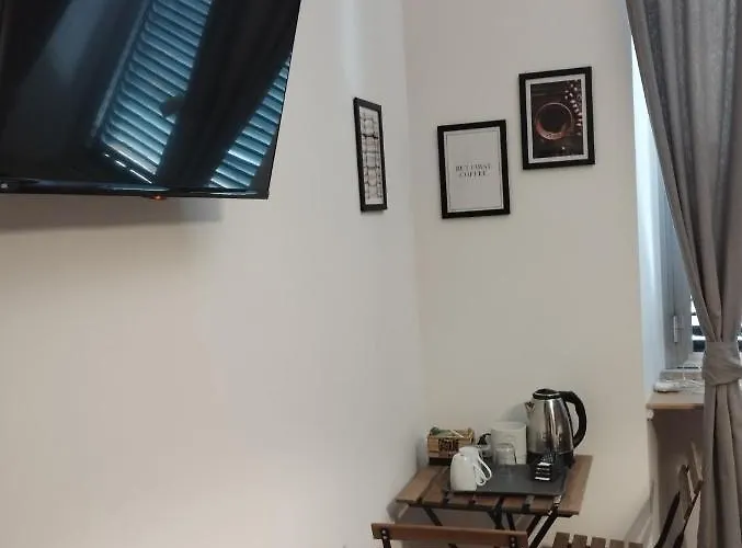 19 Vatican בית הארחה 4*