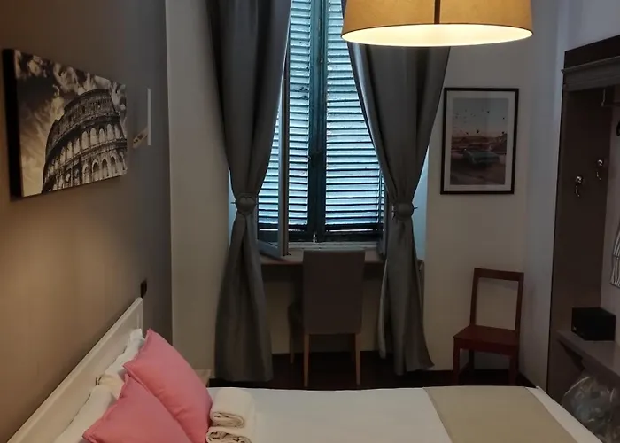 19 Vatican בית הארחה 4*